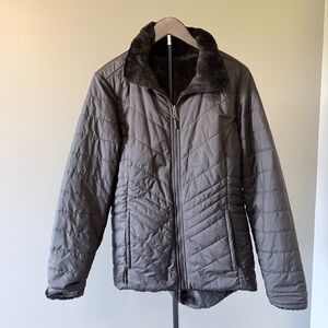 The North Face Women's Gray Quilted Puffer Jacket with Faux Fur Collar